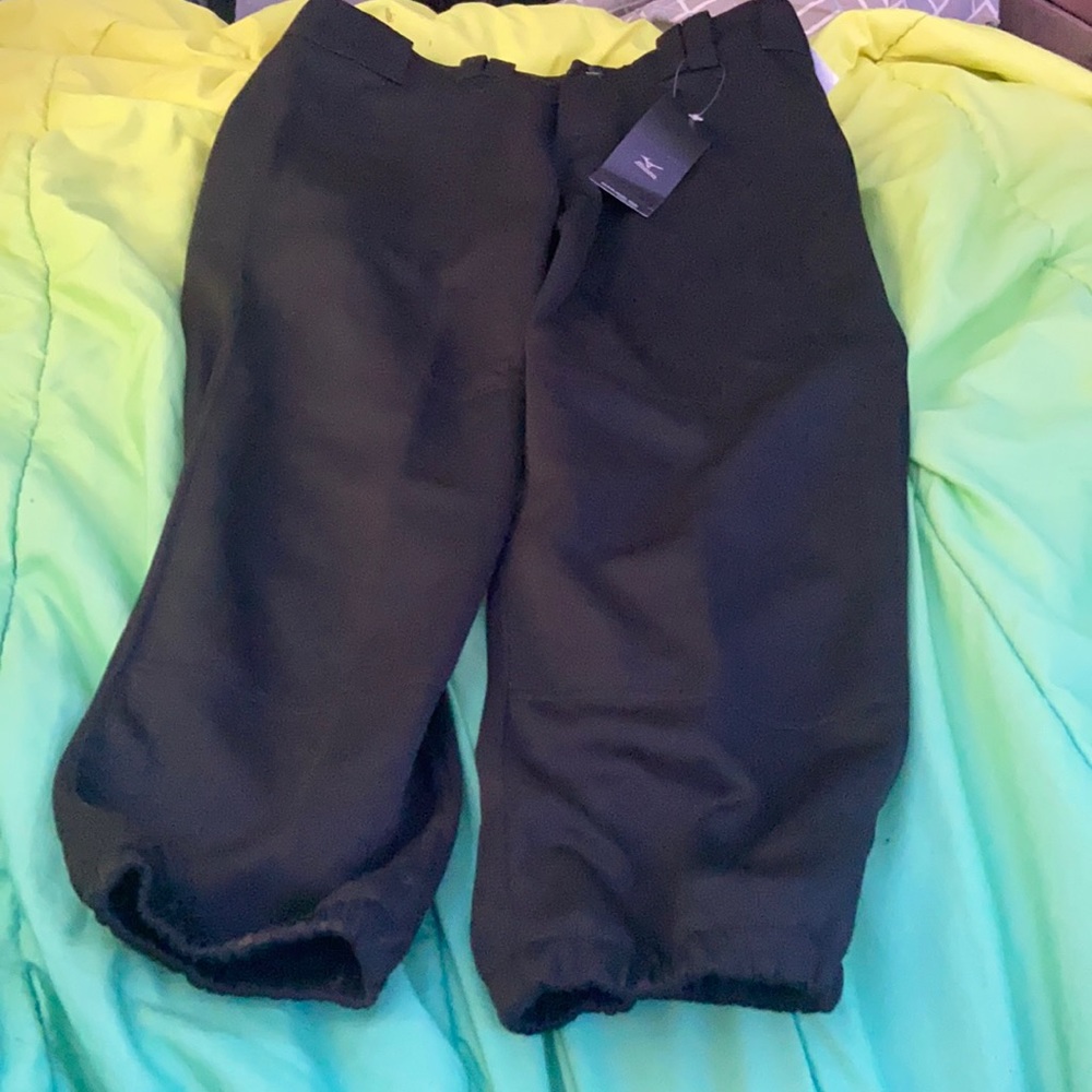 NEVER WORN!!